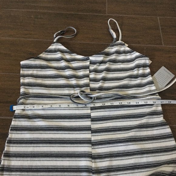 NEW NSR Edna stripe jumpsuit size M - Picture 11 of 11